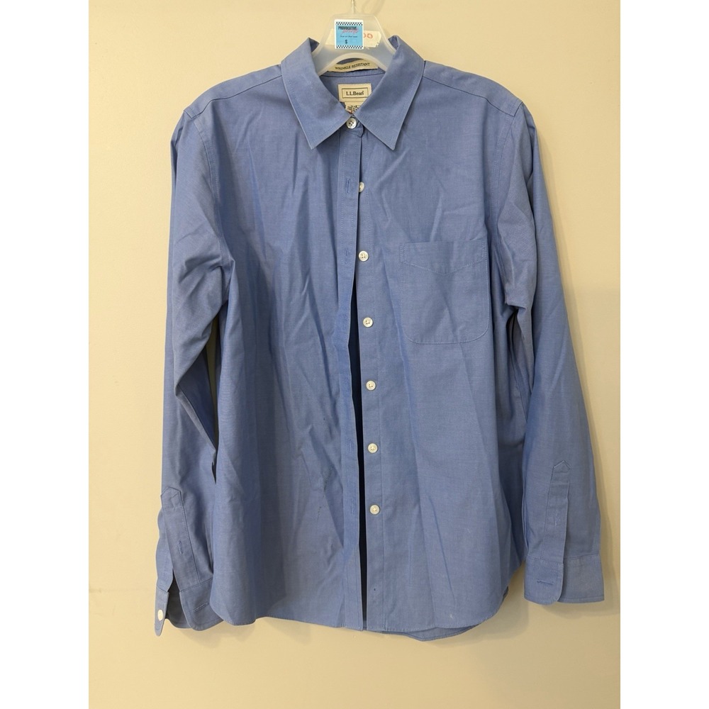 L.L. Bean Button Down Shirt Women's Small Wrinkle Resistant Light Blue Preppy